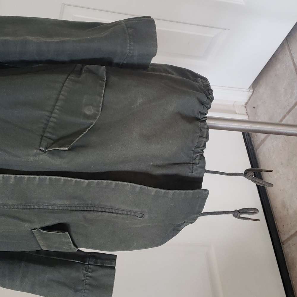 H&M Olive Green Lightweight Utility Field Jacket Oversized Minimalist Size 0P - Picture 9 of 11